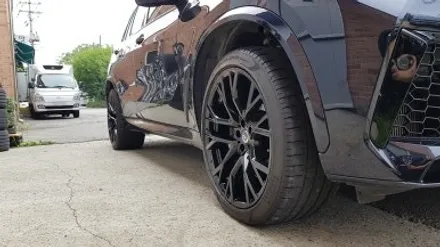 리더스휠 BMW F95 X5M 휠복원 올검정 휠도색 분채도색 / 시흥시 죽율동