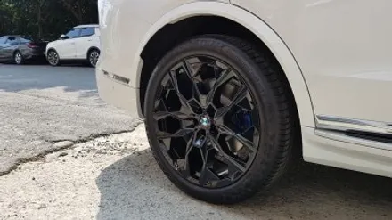 BMW X7 LCI 휠복원 검정 휠도색 분채도장 리더스휠 / 시흥시 죽율동