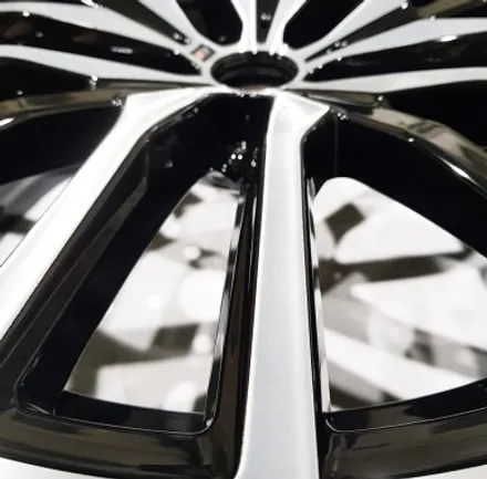 BMW X5 휠복원 블랙폴리시 휠도색 분채도장 / 시흥시 죽율동