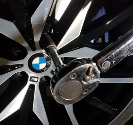 BMW G05 X5 742M 휠복원 블랙 폴리시 휠도색 분채도색 리더스휠 / 시흥시 죽율동