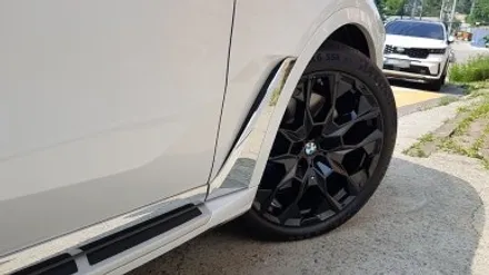 BMW X7 LCI 휠복원 검정 휠도색 분채도장 리더스휠 / 시흥시 죽율동