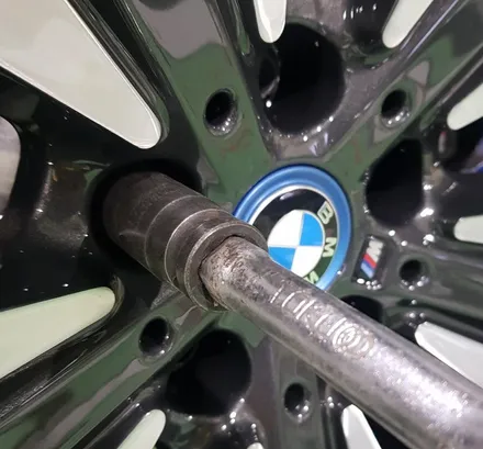 리더스휠 BMW X3 휠복원 787M 건메탈 폴리쉬 다이아컷팅 휠수리 / 시흥시 죽율동