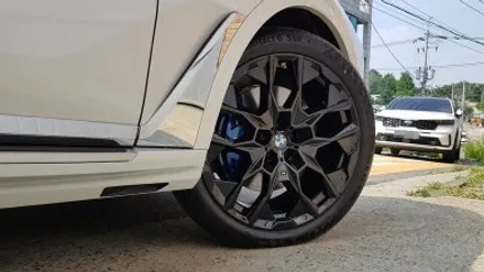 BMW X7 LCI 휠복원 검정 휠도색 분채도장 리더스휠 / 시흥시 죽율동