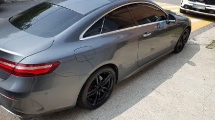 벤츠 E220D E클래스 쿠페 휠복원 블랙휠 휠도색 분체도색 / 시흥시 죽율동