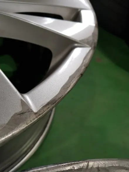BMW 7시리즈 750LD 휠파임 휠복원 휠도색 실버 분채도색 / 시흥시 죽율동