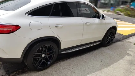 벤츠 GLE 쿠페 350D 휠복원 반 무광 블랙 휠도색 오렌지골드 캘리퍼도색 리더스휠 / 시흥시 죽율동