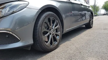 벤츠 E클래스 E220D 고스트크롬 휠도색 리더스휠 / 시흥시 죽율동