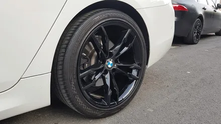 BMW 520D 하이그로시 블랙 분채도장 휠도색 휠복원 리더스휠 / 시흥시 죽율동