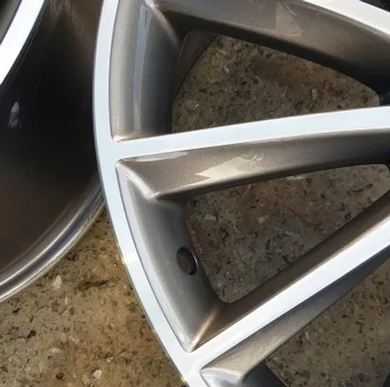 벤츠 E클래스 E350 다이아컷팅 휠복원 휠도색 안산휠복원 분체도장 리더스휠 / 시흥시 죽율동