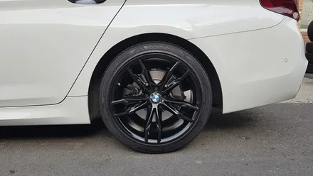 BMW 520D 하이그로시 블랙 분채도장 휠도색 휠복원 리더스휠 / 시흥시 죽율동