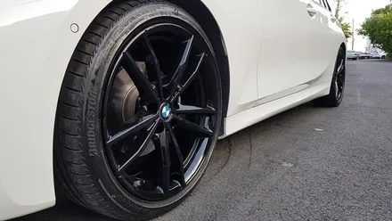 BMW 3시리즈 휠 도색 비용 유광 블랙휠 휠도색 분체도장 / 시흥시 죽율동