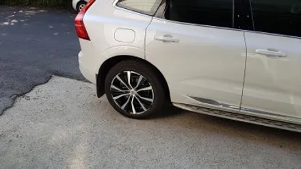볼보 XC60 휠복원 블랙 컷팅 휠도색 분체도색 / 시흥시 죽율동