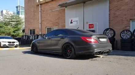 휠복원도색비용 CLS63 AMG 보센휠 휠복원 블랙 휠도색 분채도색 / 시흥시 죽율동
