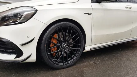 자동차 휠 도색 벤츠 A45 AMG 휠복원 블랙반무광 휠도색 분체도색 리더스휠 / 시흥시 죽율동