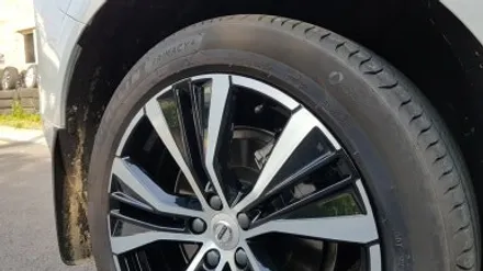 볼보 XC60 휠복원 블랙 컷팅 휠도색 분체도색 / 시흥시 죽율동