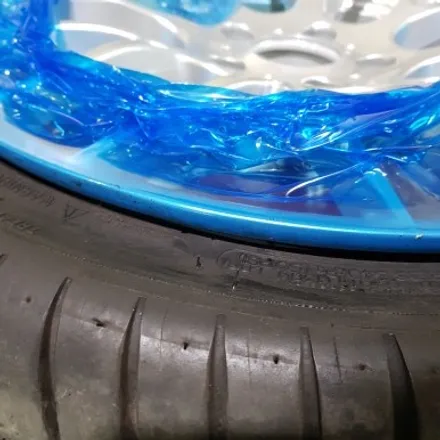 BMW 4세대 E46 320i 실버 휠복원 휠도색 분채도색 리더스휠 / 시흥시 죽율동