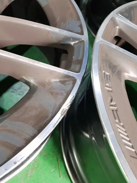 벤츠 CLS 53 AMG 다크 고스트크롬 휠복원 휠도색 분체도색 리더스휠 / 시흥시 죽율동
