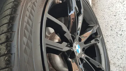 BMW 520D 하이그로시 블랙 분채도장 휠도색 휠복원 리더스휠 / 시흥시 죽율동