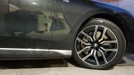 BMW G70E I7 907M 휠복원 블랙 폴리시 휠도색 분체도장 리더스휠 / 시흥시 죽율동