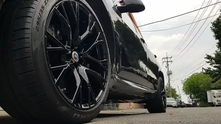 리더스휠 BMW F95 X5M 휠복원 올검정 휠도색 분채도색 / 시흥시 죽율동