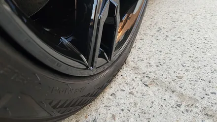 BMW 520D 하이그로시 블랙 분채도장 휠도색 휠복원 리더스휠 / 시흥시 죽율동