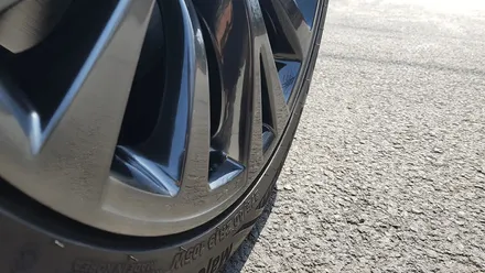 BMW F07 GT 5GT 휠복원 고스트크롬 휠도색 분채도장 리더스휠 / 시흥시 죽율동