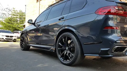 BMW G07 X7 블랙 하이그로시 휠도색 휠복원 분체도장 / 시흥시 죽율동