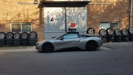 BMW i8 로드스터 휠복원 무광블랙 휠도색 분체도장 리더스휠 / 시흥시 죽율동