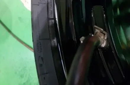 BMW F90 M5 706M 휠복원 하이그로시 블랙 휠도색 분체도장 리더스휠 / 시흥시 죽율동