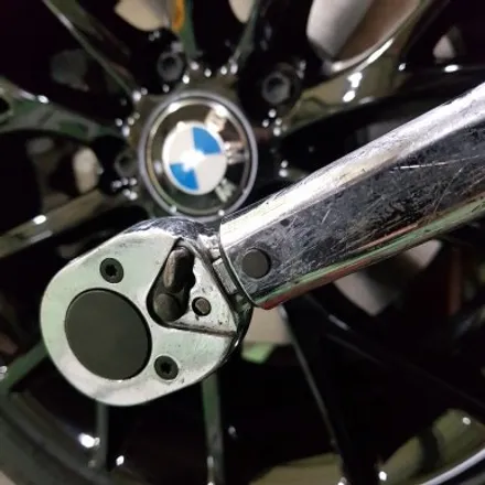 BMW 1시리즈 118D 휠복원 블랙휠 휠도색 분체도장 리더스휠 / 시흥시 죽율동