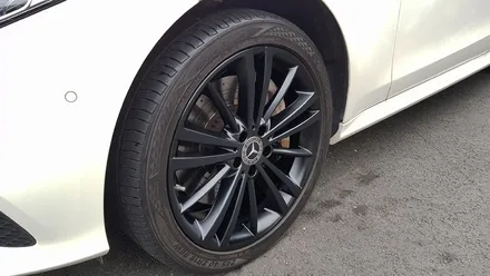 리더스휠 벤츠 CLS 400D 휠복원 사틴블랙 휠도색 / 시흥시 죽율동