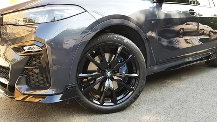 BMW G07 X7 블랙 하이그로시 휠도색 휠복원 분체도장 / 시흥시 죽율동