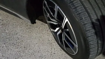 BMW G70E I7 907M 휠복원 블랙 폴리시 휠도색 분체도장 리더스휠 / 시흥시 죽율동