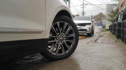 캐딜락 XT5 휠복원 고스트크롬 휠도색 분채도색 리더스휠 / 시흥시 죽율동