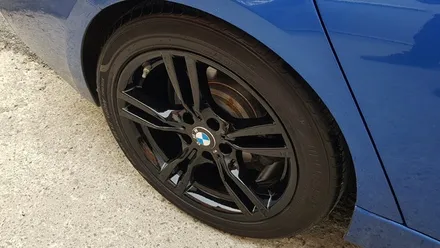 BMW F30 330i 휠복원 유광 블랙휠 휠도색 분채도색 리더스휠 / 시흥시 죽율동