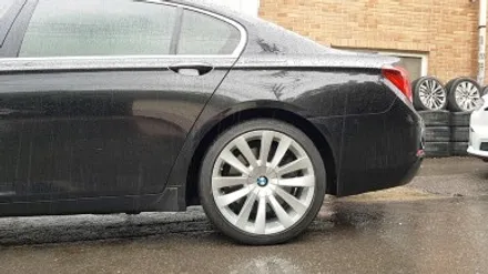 BMW 7시리즈 750LD 휠파임 휠복원 휠도색 실버 분채도색 / 시흥시 죽율동