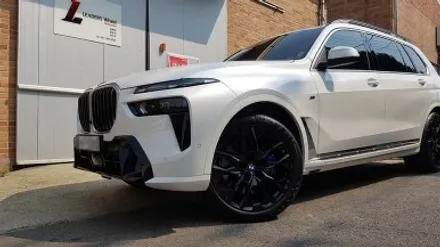 BMW X7 LCI 휠복원 검정 휠도색 분채도장 리더스휠 / 시흥시 죽율동