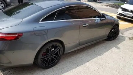 벤츠 E220D E클래스 쿠페 휠복원 블랙휠 휠도색 분체도색 / 시흥시 죽율동