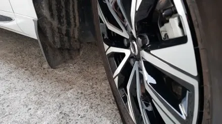 리더스휠 볼보 XC60 블랙 폴리시 휠복원 휠도색 분채도장 / 시흥시 죽율동