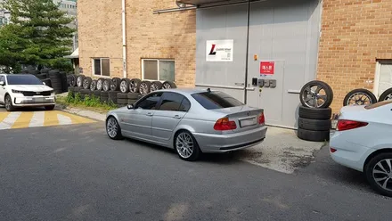 BMW 4세대 E46 320i 실버 휠복원 휠도색 분채도색 리더스휠 / 시흥시 죽율동