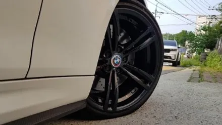 BMW F87 M2 휠복원 하이그로시 블랙 분체도색 휠도색 리더스휠 / 시흥시 죽율동