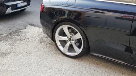 아우디 RS5 휠복원 하이퍼실버 휠도색 분채도색 리더스휠 / 시흥시 죽율동