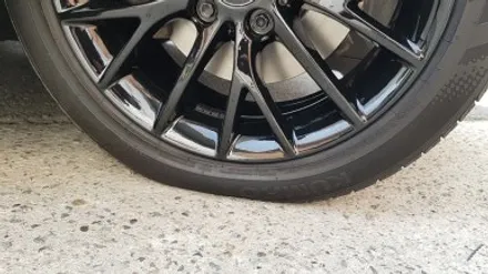 BMW 1시리즈 118D 휠복원 블랙휠 휠도색 분체도장 리더스휠 / 시흥시 죽율동