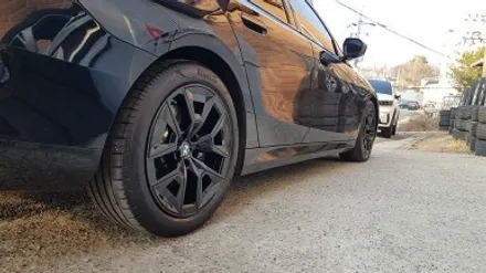 BMW G60 523D 19인치 936M 휠복원 블랙유광 휠도색 분체도색 리더스휠 / 시흥시 죽율동