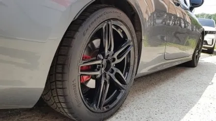 벤츠 E220D E클래스 쿠페 휠복원 블랙휠 휠도색 분체도색 / 시흥시 죽율동