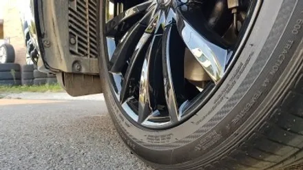 리더스휠 BMW 6시리즈 휠복원 검정색 휠도색 분채도장 / 시흥시 죽율동