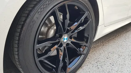 BMW 520D 하이그로시 블랙 분채도장 휠도색 휠복원 리더스휠 / 시흥시 죽율동
