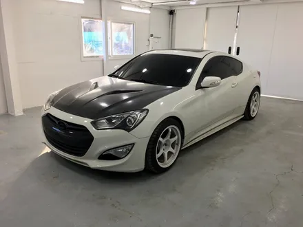 Genesis Coupe 3.8 Roof Skin + Front Wrap.