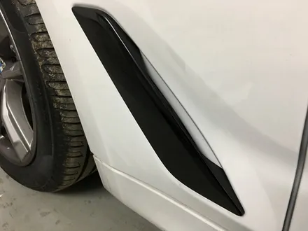 BMW 5시리즈 | 루프스킨 및 그릴크롬랩핑 by 의정부 오토아틀리에, 의정부 루프스킨, 의정부 랩핑, 의정부 카스킨, BMW 루프스킨