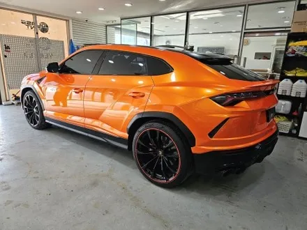 양주 오토아틀리에, 람보르기니 우루스 Urus 고광택 맥스필름 전체 랩핑 시공.